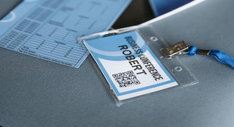 Les avantages des badges plastiques dans le monde professionnel !